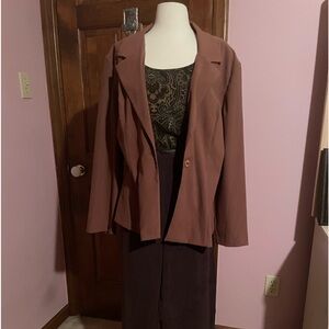 Dress barn pants suit.